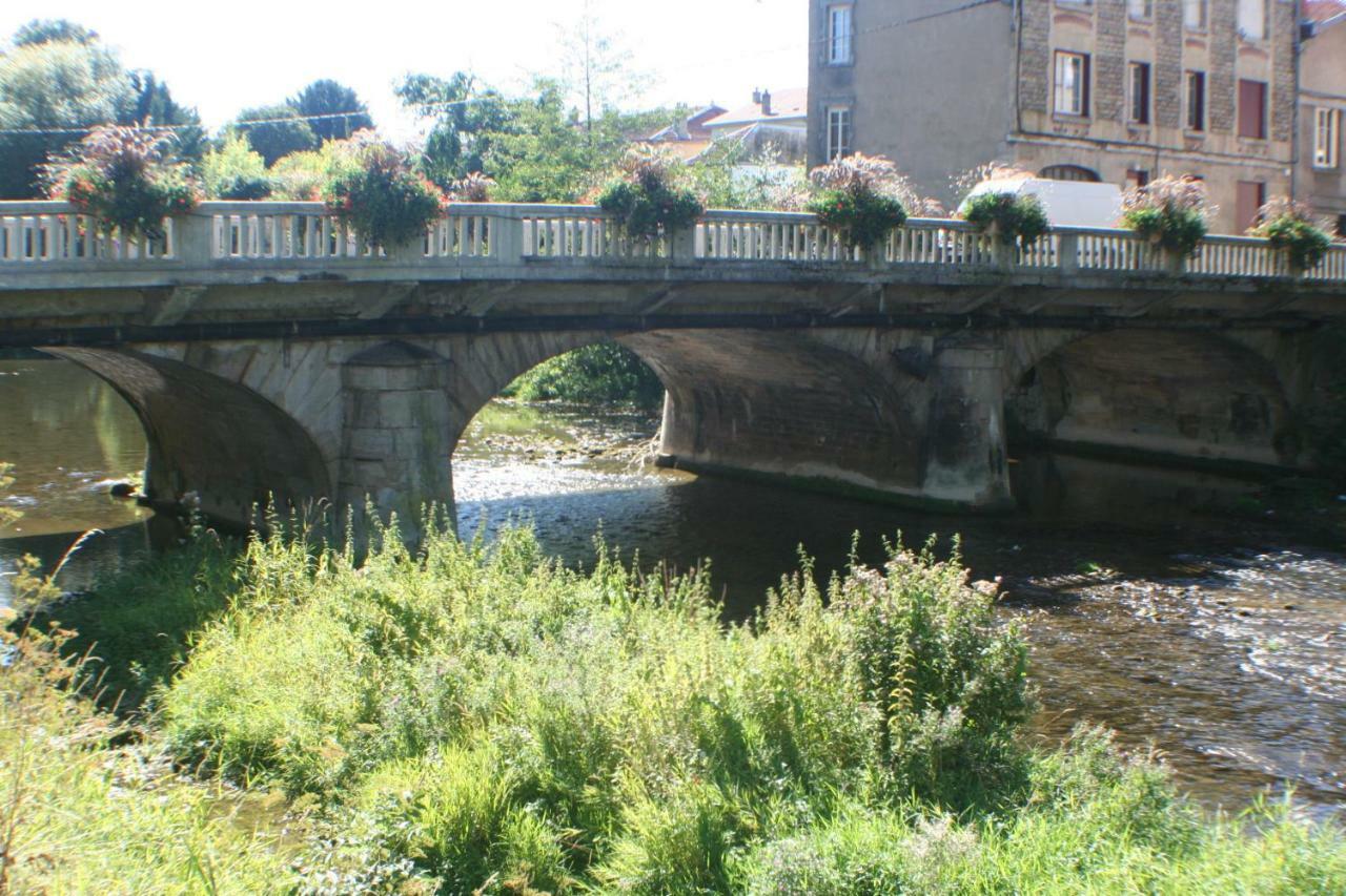 Les Ponts De L'Ornain Leilighet Bar-le-Duc Eksteriør bilde